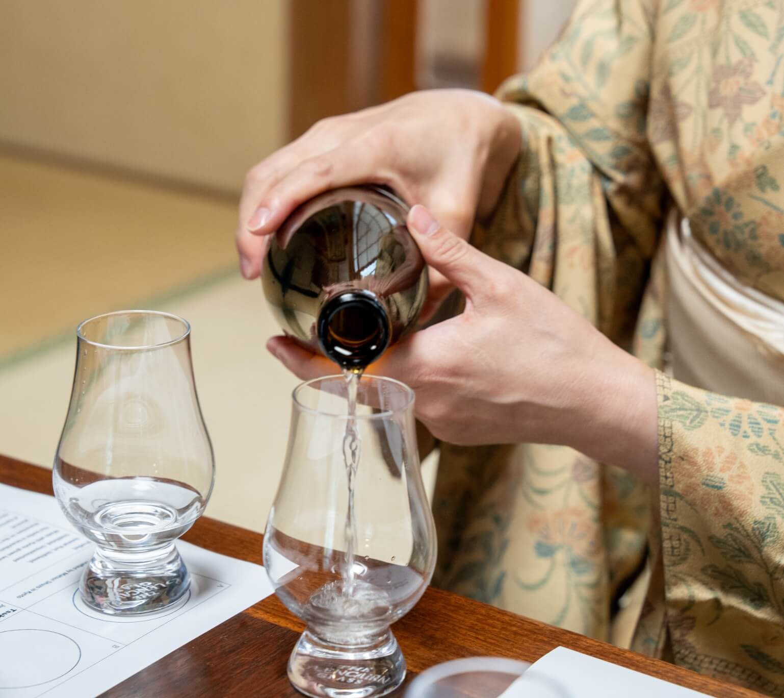 一呑み惚れ。その一杯に、恋をする。